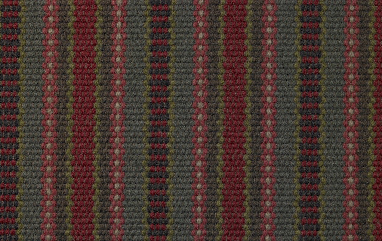 537