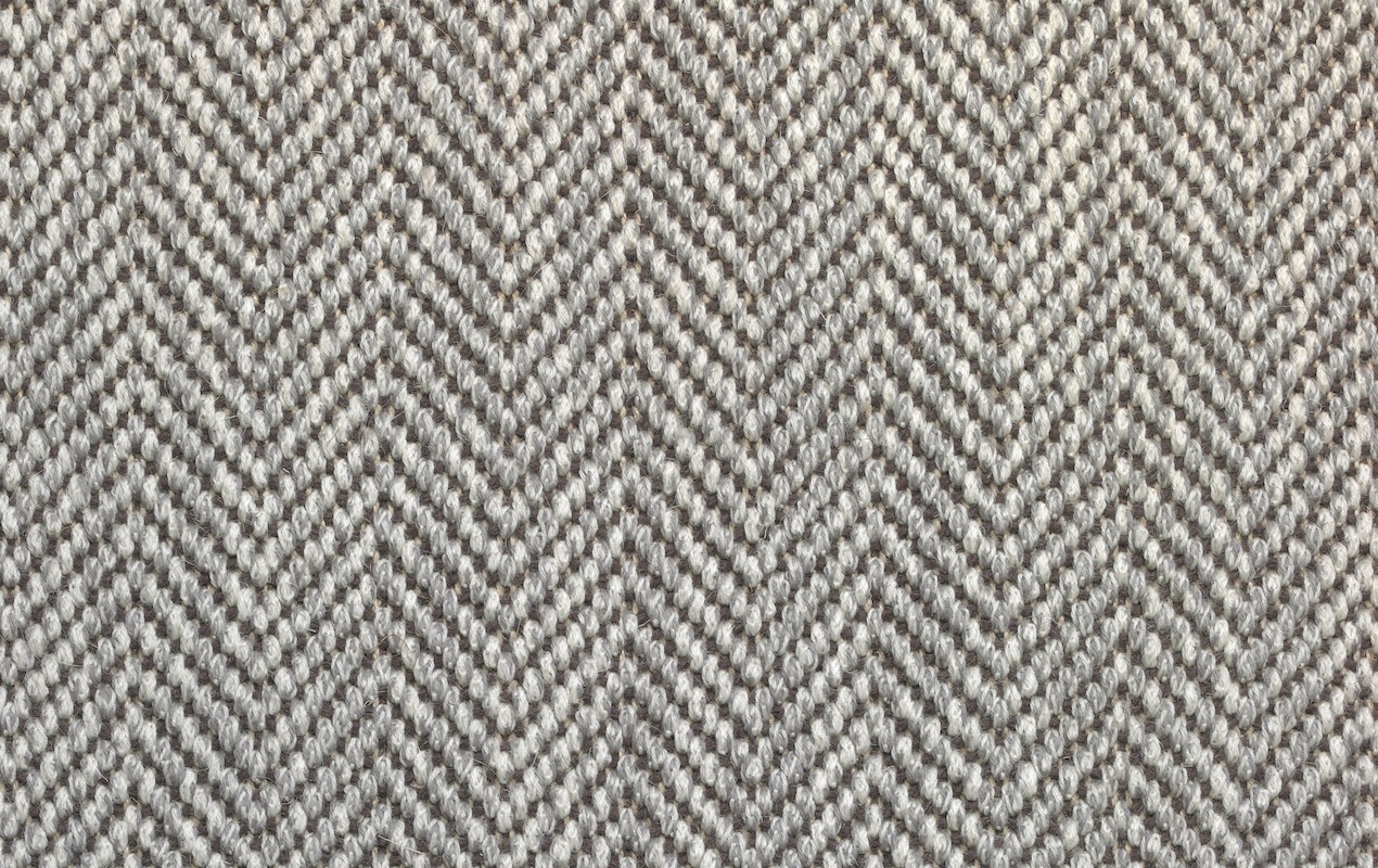 584